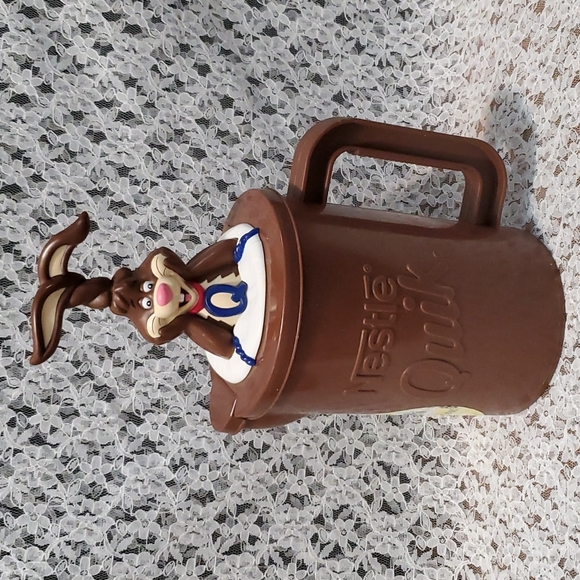 VTG Nestlé Quik Drink Chocolate Milk Plastic Pitcher Turning Stir Inside - Picture 1 of 13